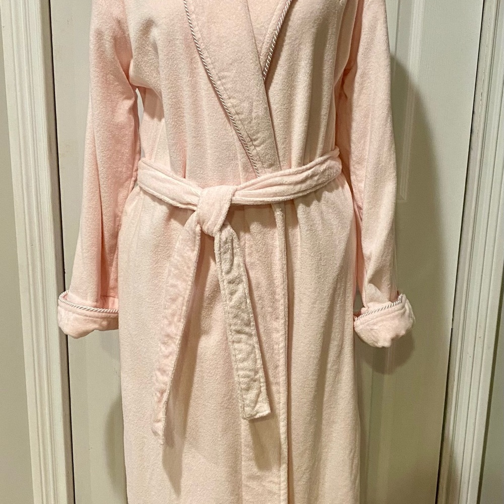 Classic Elements Pink Robe